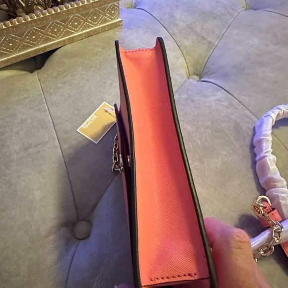 NWT Michael Kors Crossbody - Picture 3 of 9